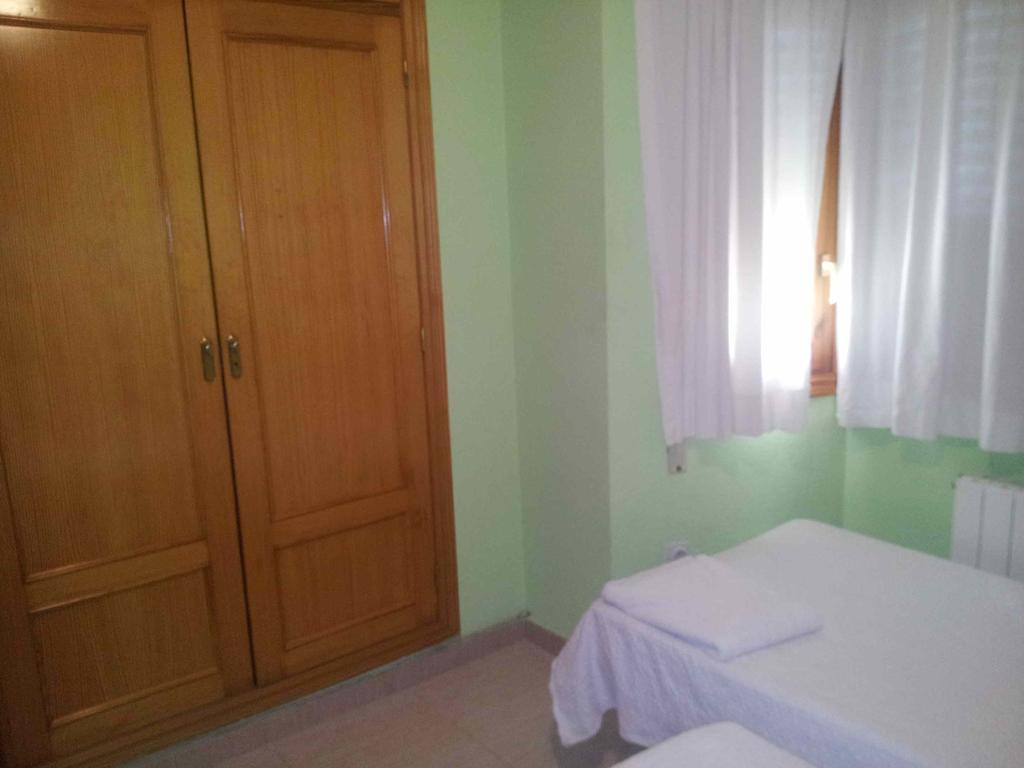 Hostal El Alba Brunete Habitación foto